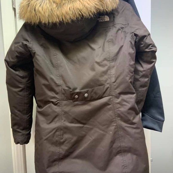 The North Face Arctic Down Parka - Picture 3 of 3
